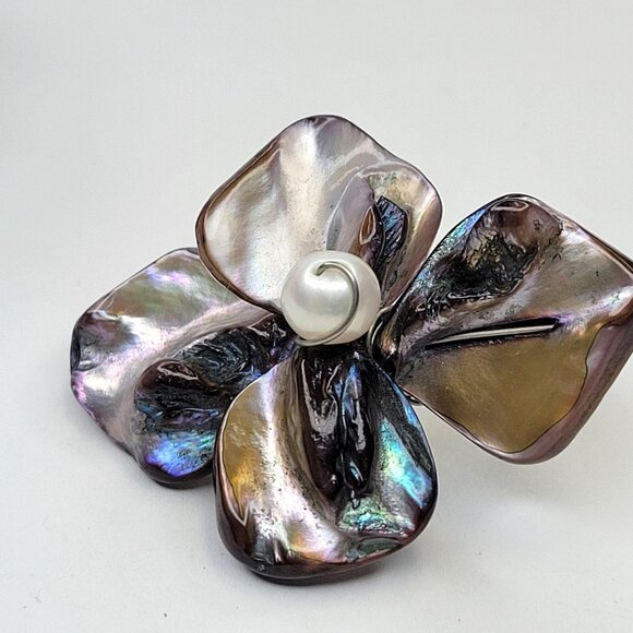 Grey Purple Shell Ring with Genuine Pearl Bead Asymmetric Flower Adjustable Ring - Picture 5 of 11